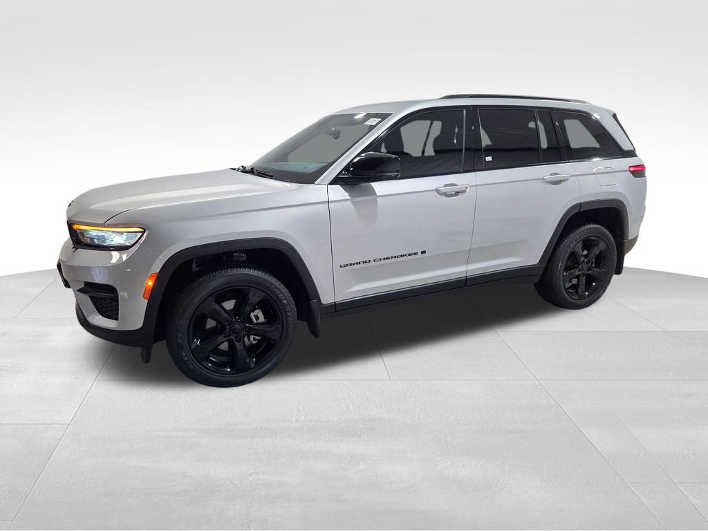 2022 Jeep Grand Cherokee Altitude