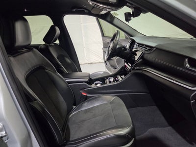 2022 Jeep Grand Cherokee Altitude