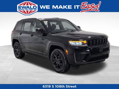 2026 Jeep Grand Cherokee Laredo