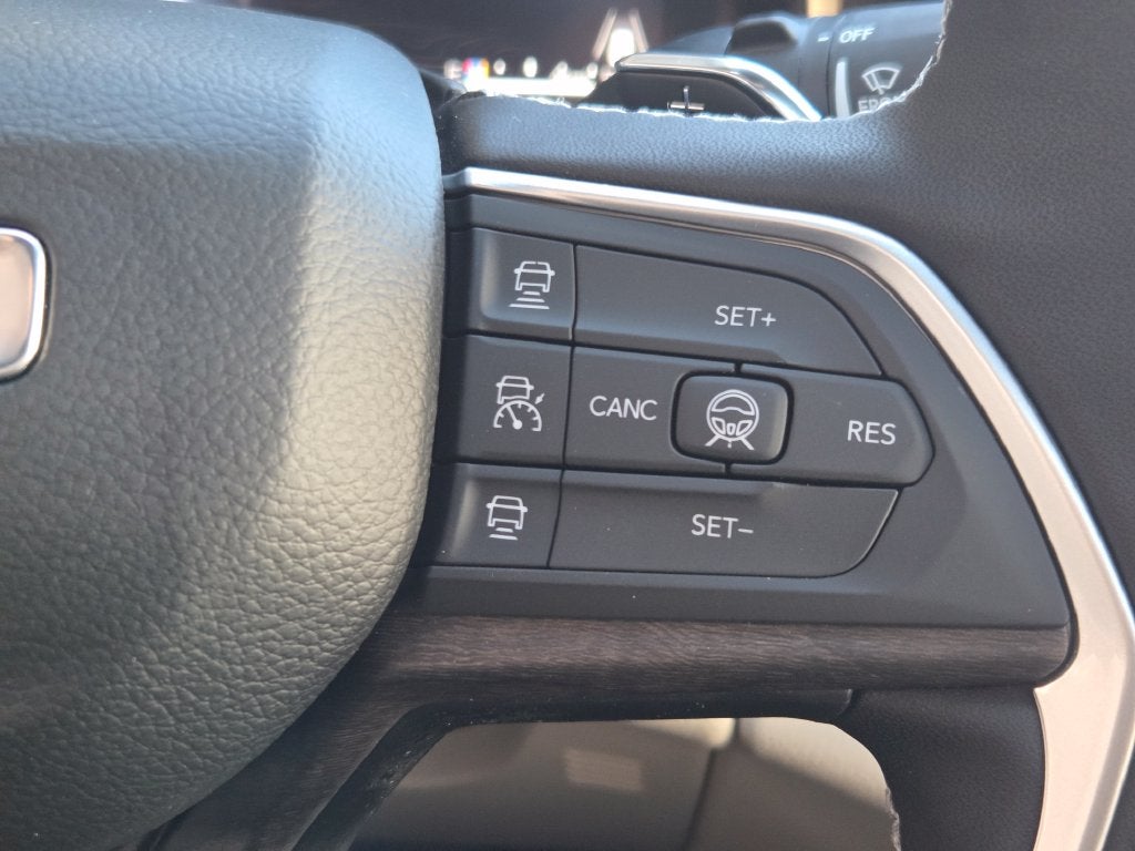 2027 Jeep Grand Cherokee Limited