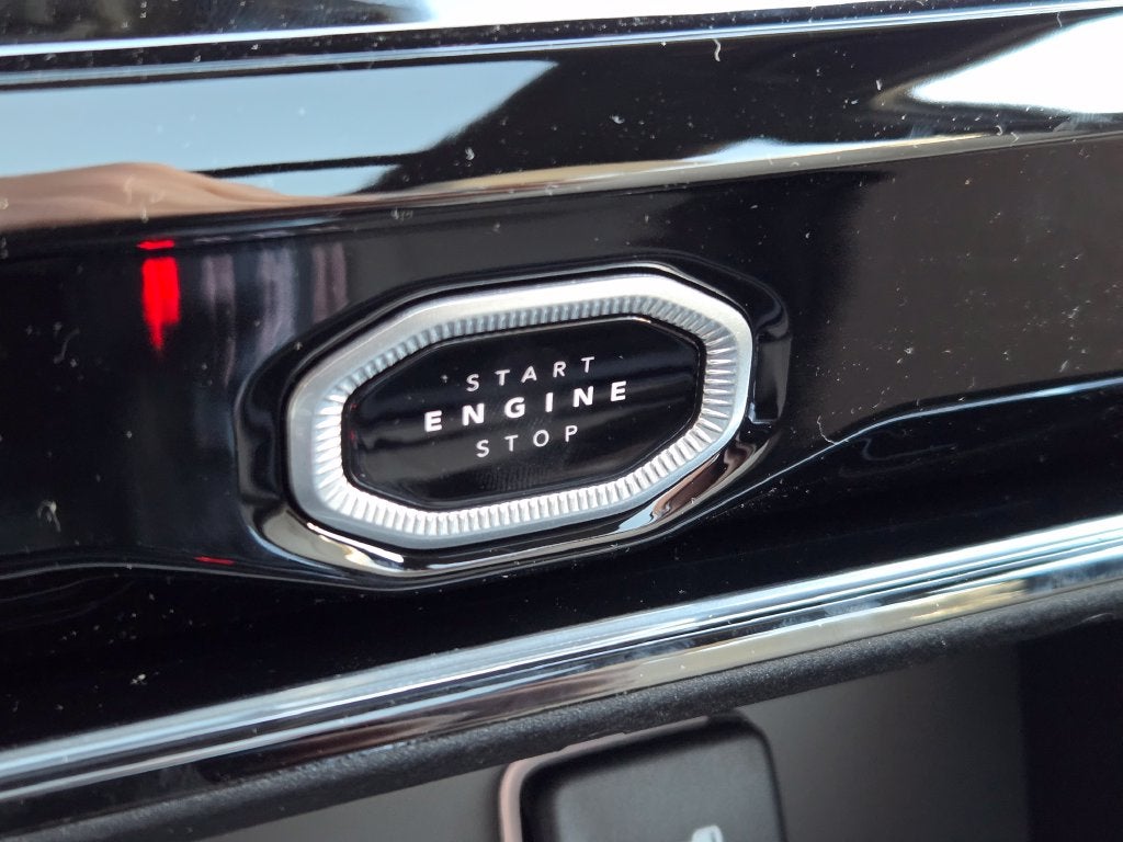 2027 Jeep Grand Cherokee Limited