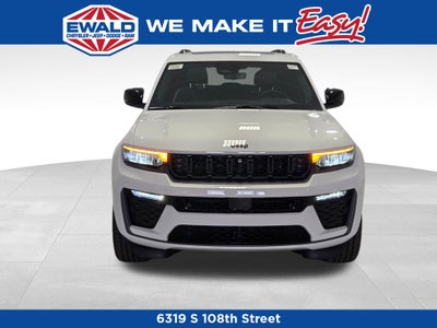 2026 Jeep Grand Cherokee Limited Reserve