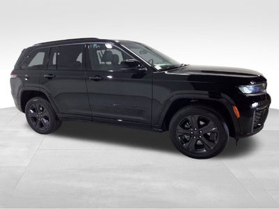 2027 Jeep Grand Cherokee Limited Reserve
