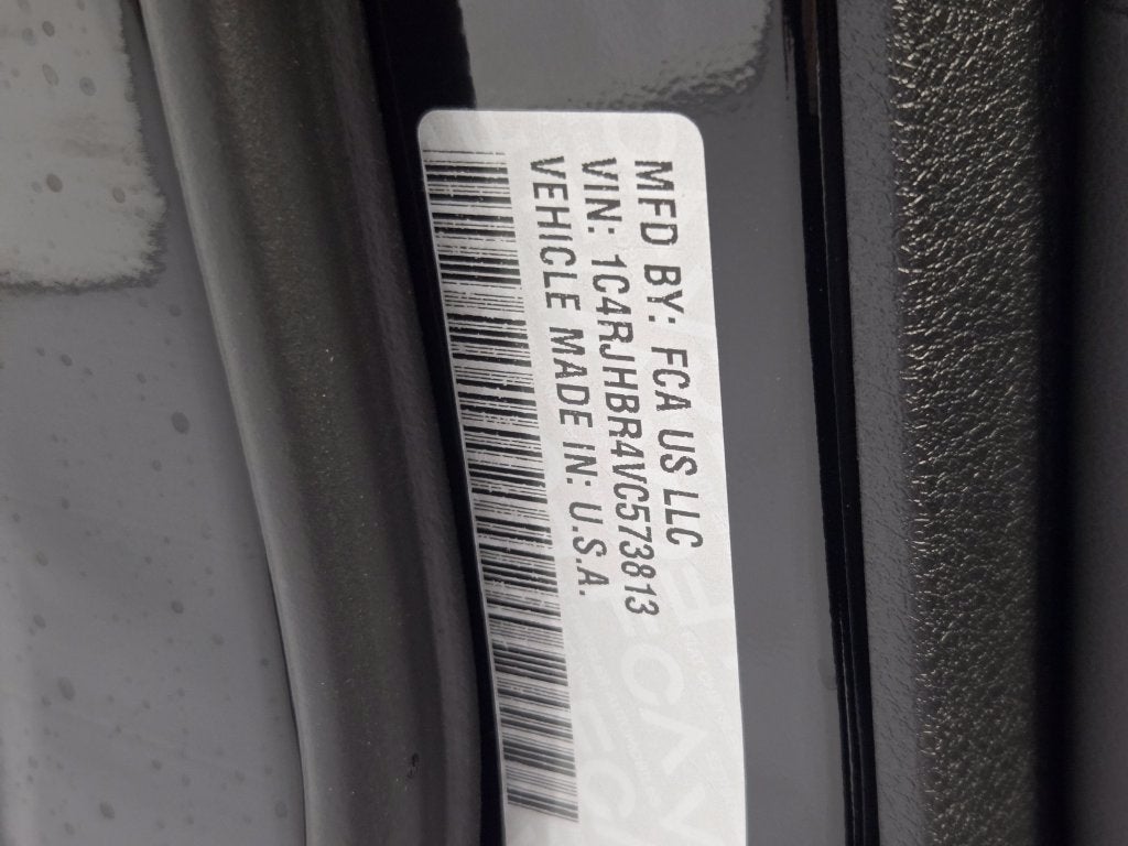 2027 Jeep Grand Cherokee Limited Reserve