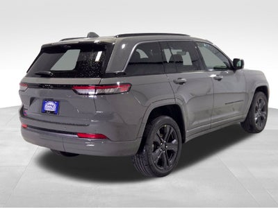 2027 Jeep Grand Cherokee Limited Reserve