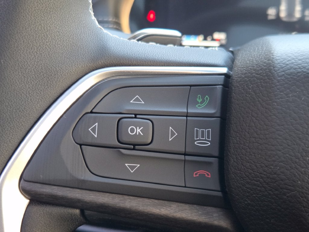 2027 Jeep Grand Cherokee Limited Reserve
