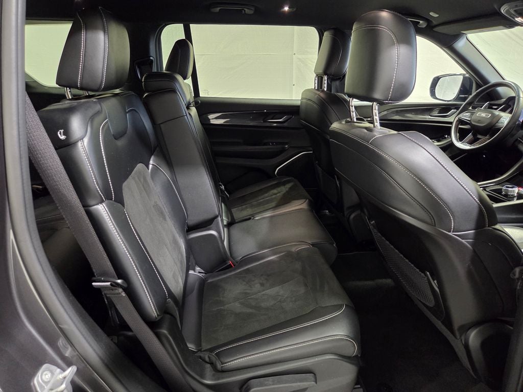 2022 Jeep Grand Cherokee L Altitude