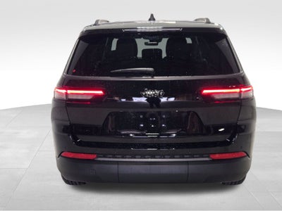 2027 Jeep Grand Cherokee L Laredo Altitude