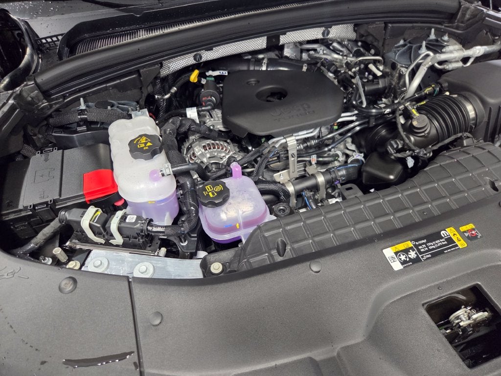 2027 Jeep Grand Cherokee L Laredo Altitude