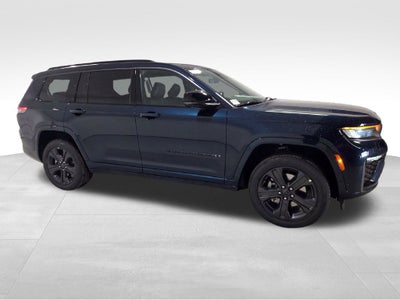 2027 Jeep Grand Cherokee L Limited Reserve
