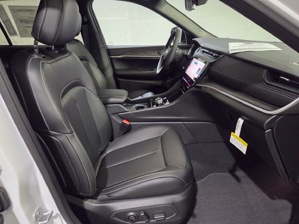 2027 Jeep Grand Cherokee L Limited