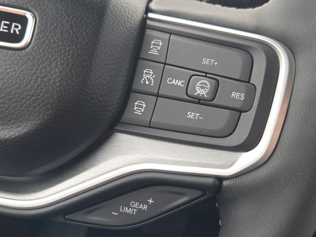 2026 Jeep Grand Wagoneer Limited Altitude