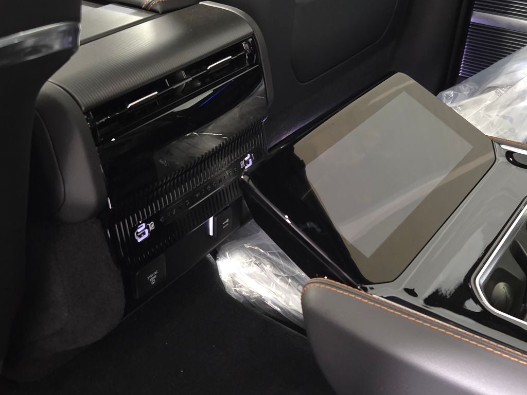 2026 Jeep Grand Wagoneer Summit Reserve