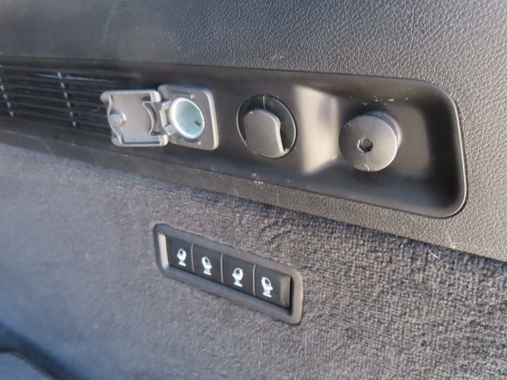 2023 Jeep Grand Wagoneer Series III