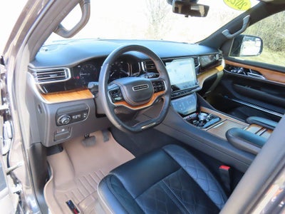 2023 Jeep Grand Wagoneer Series III