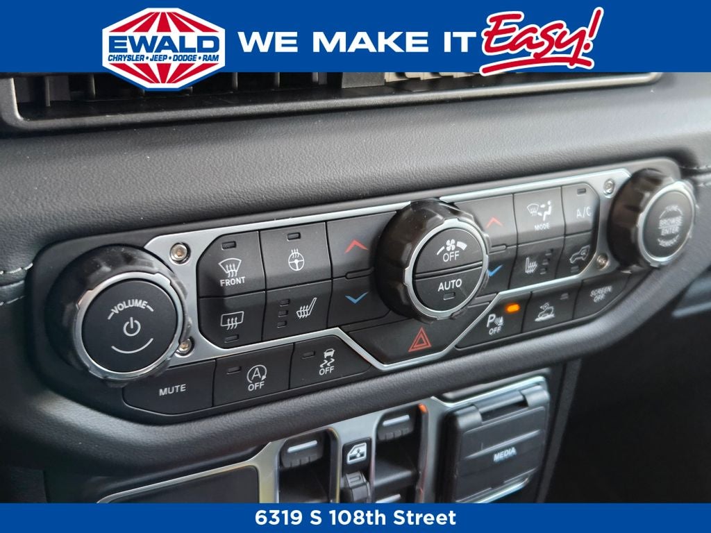 2026 Jeep Gladiator Mojave X