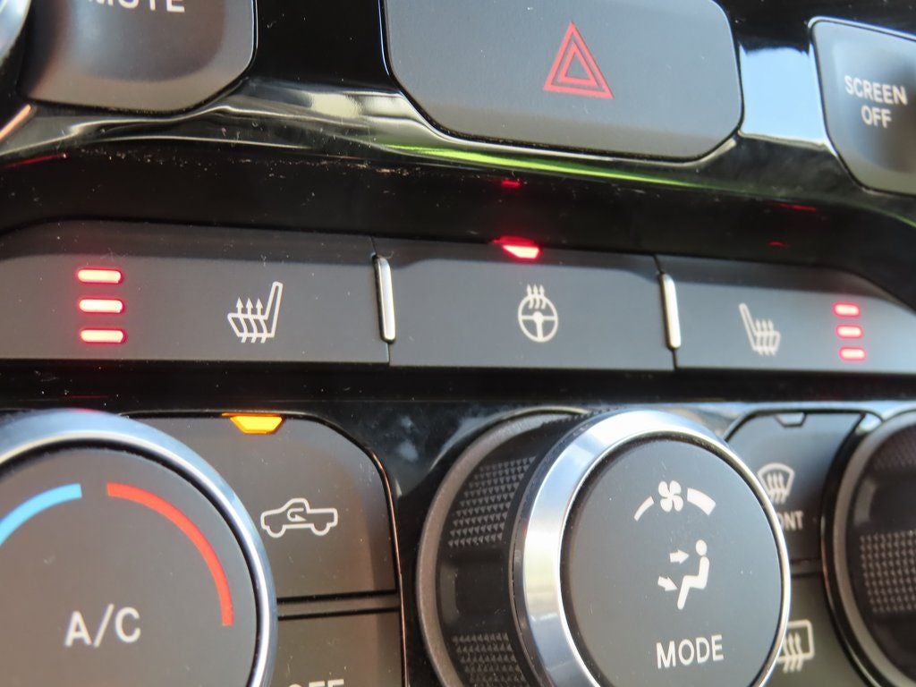 2022 RAM 1500 Big Horn/Lone Star Night Edition