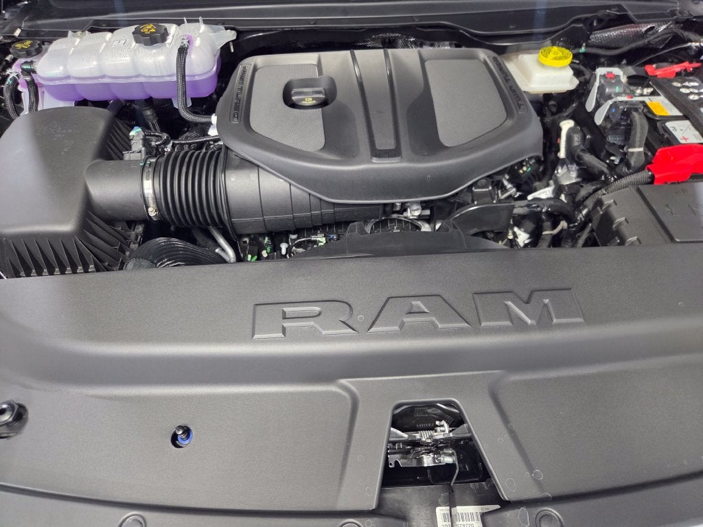 2027 RAM 1500 Big Horn/Lone Star