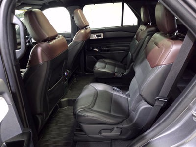 2022 Ford Explorer Platinum