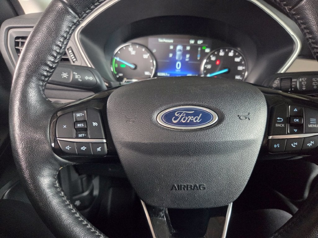 2021 Ford Escape Hybrid SE