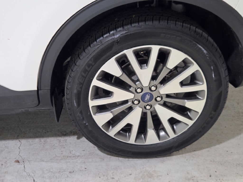 2021 Ford Escape Titanium