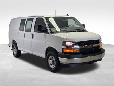 2025 Chevrolet Express 2500 Work Van Cargo