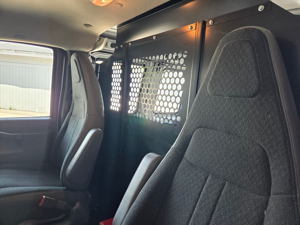 2025 Chevrolet Express 2500 Work Van Cargo
