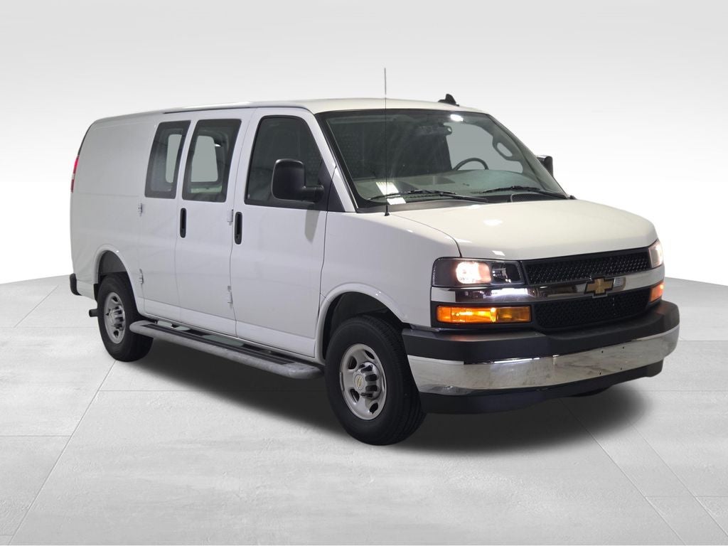 2025 Chevrolet Express 2500 Work Van Cargo