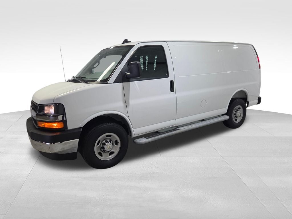 2025 Chevrolet Express 2500 Work Van Cargo