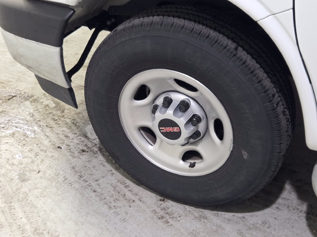 2025 GMC Savana 2500 Work Van