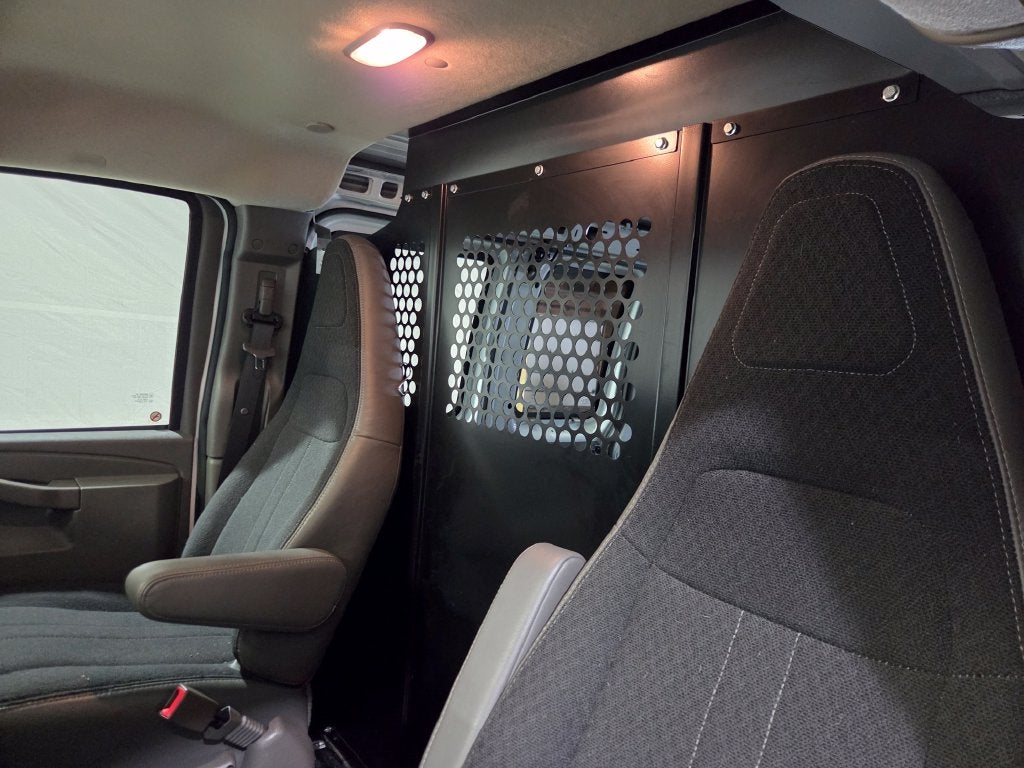 2025 GMC Savana 2500 Work Van