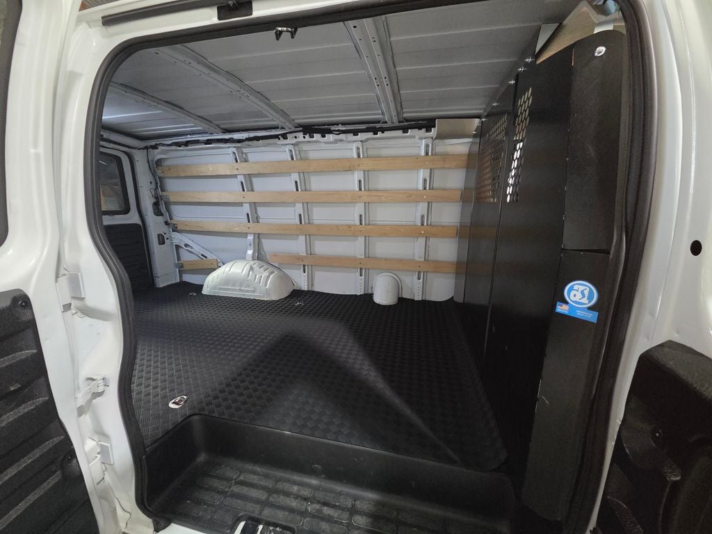 2025 GMC Savana 2500 Work Van