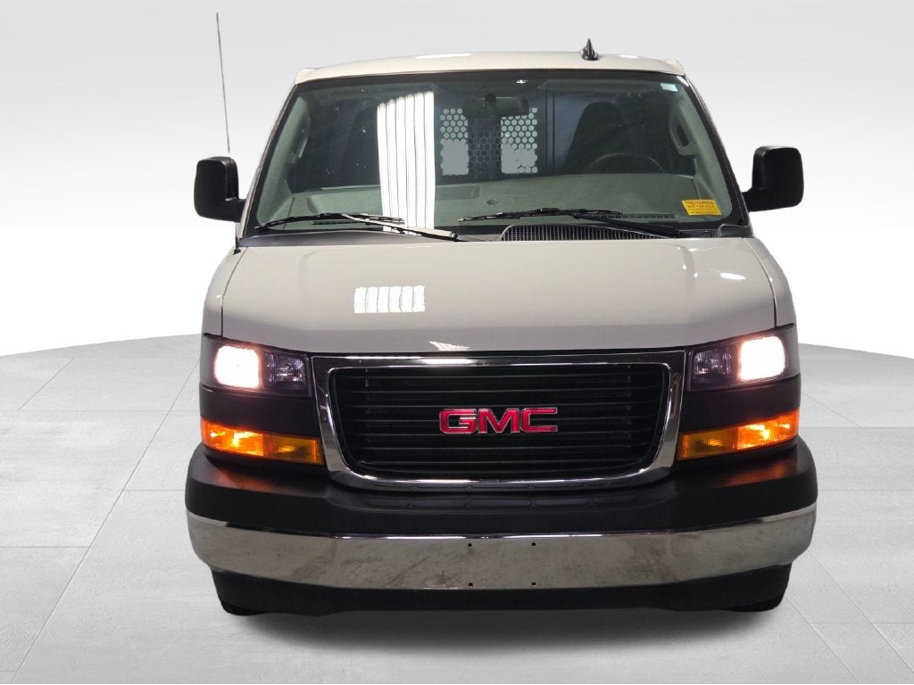 2025 GMC Savana 2500 Work Van