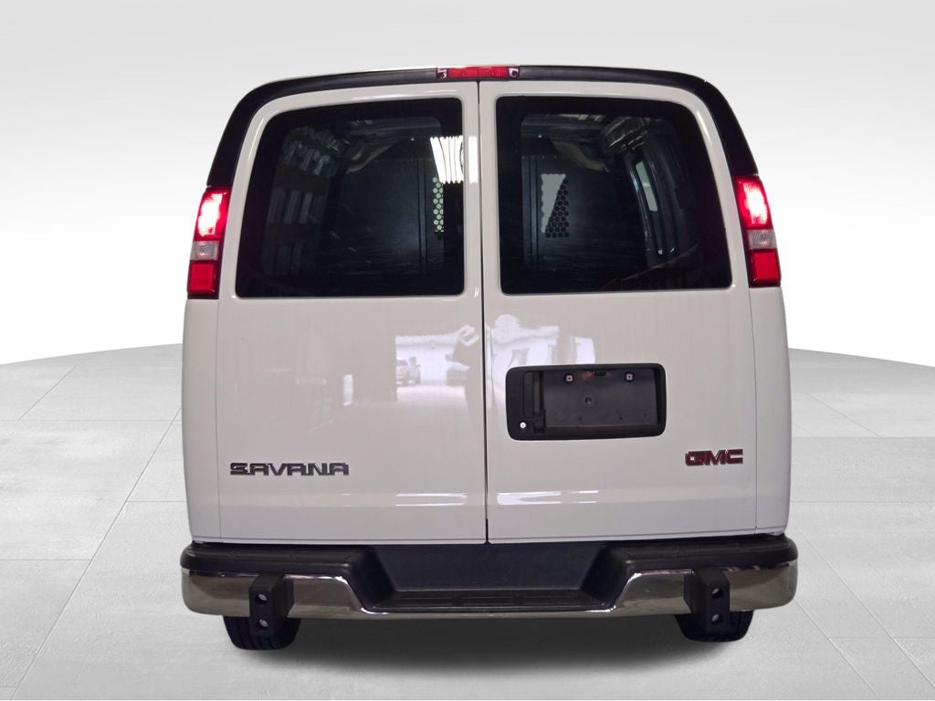 2025 GMC Savana 2500 Work Van