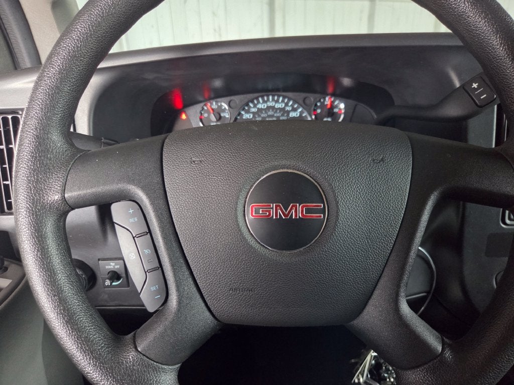 2025 GMC Savana 2500 Work Van