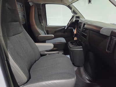 2025 GMC Savana 2500 Work Van
