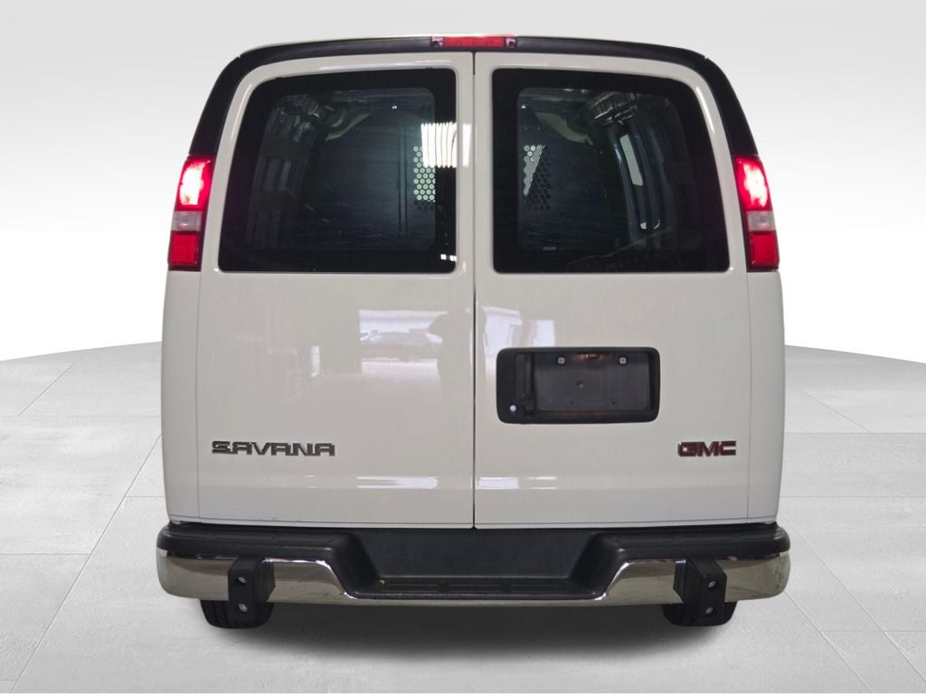 2025 GMC Savana 2500 Work Van