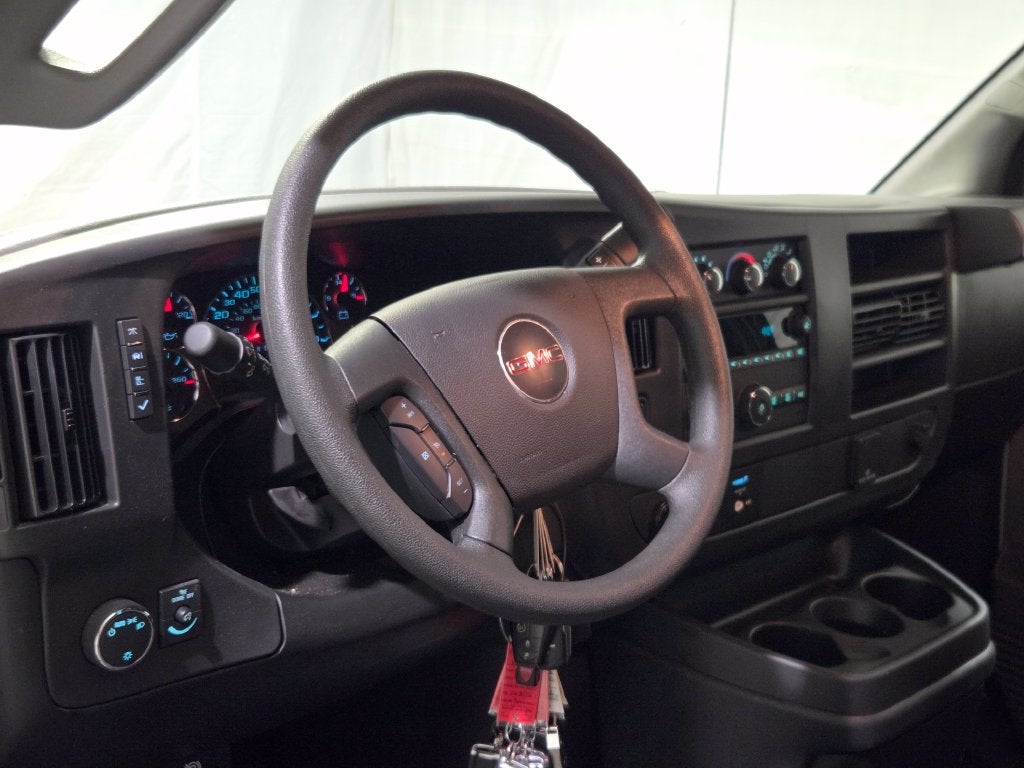 2025 GMC Savana 2500 Work Van
