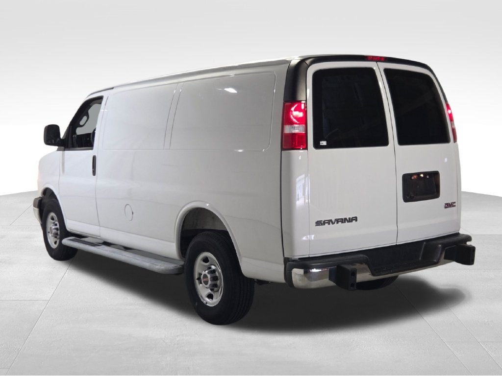 2025 GMC Savana 2500 Work Van