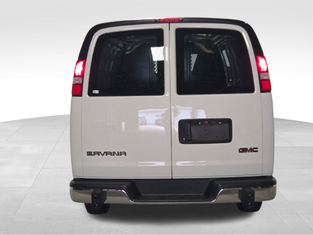 2025 GMC Savana 2500 Work Van
