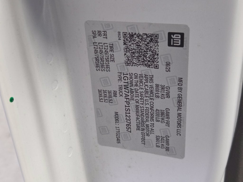 2025 GMC Savana 2500 Work Van