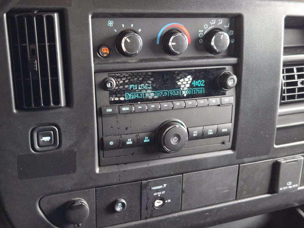 2025 GMC Savana 2500 Work Van