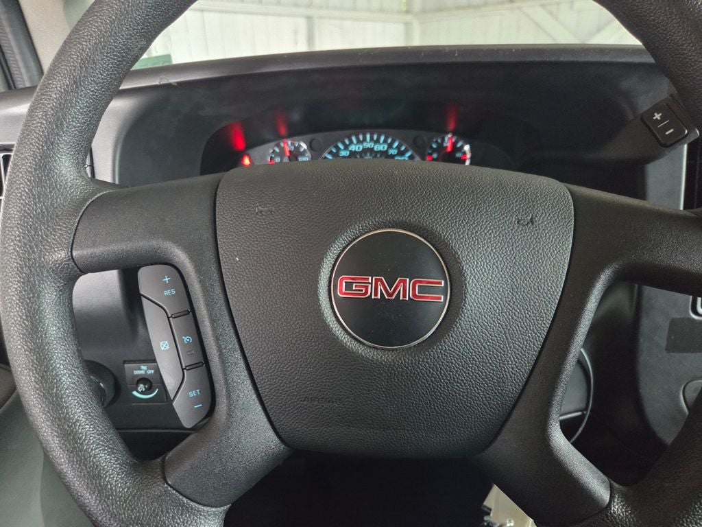 2025 GMC Savana 2500 Work Van