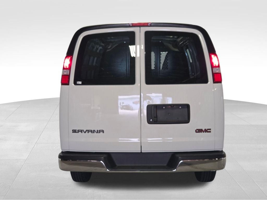 2025 GMC Savana 2500 Work Van