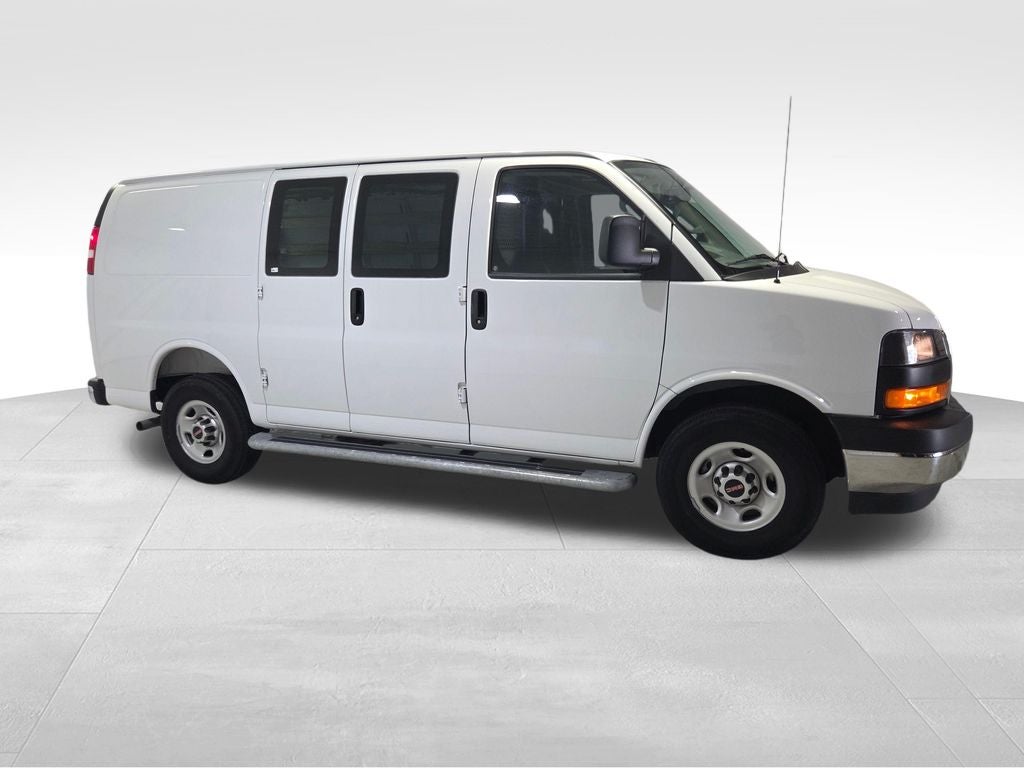 2025 GMC Savana 2500 Work Van