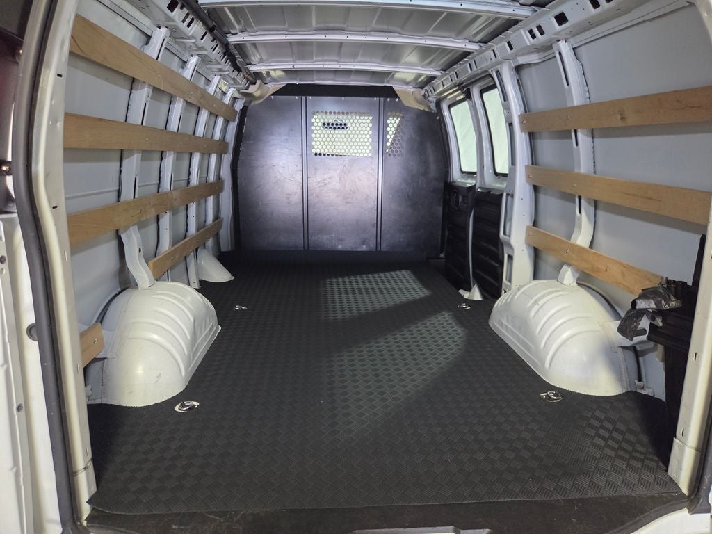 2025 GMC Savana 2500 Work Van