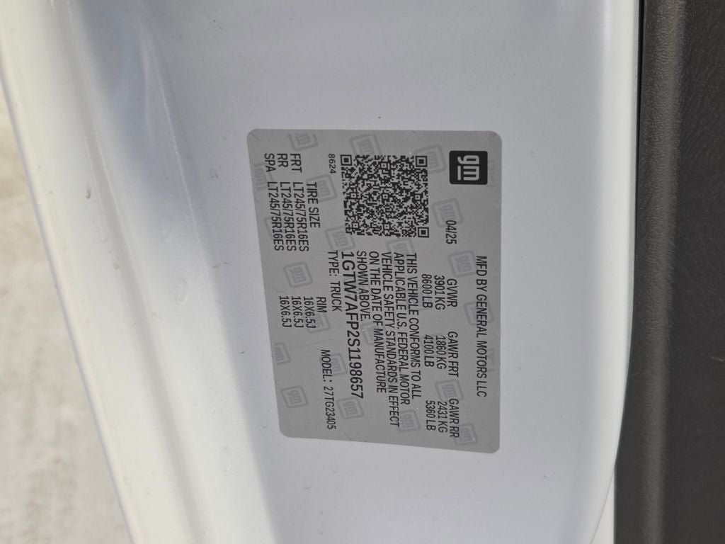 2025 GMC Savana 2500 Work Van