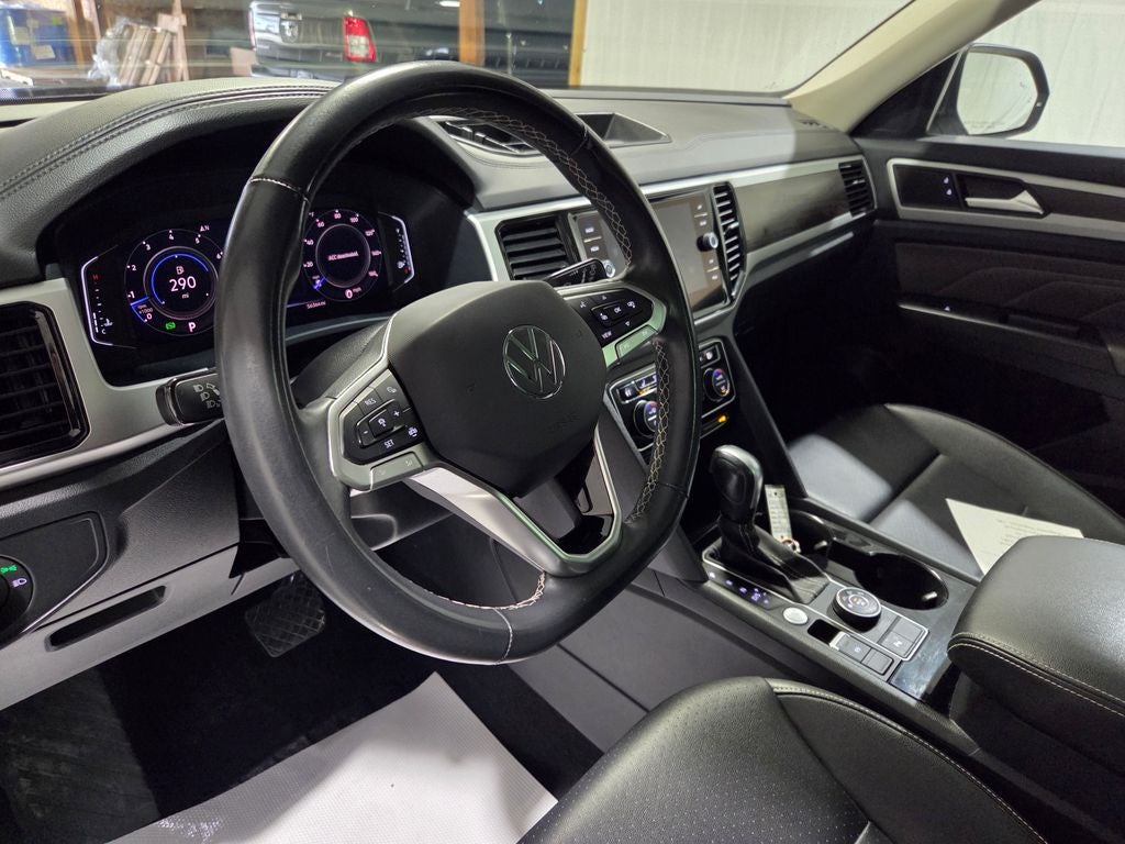 2022 Volkswagen Atlas 3.6L V6 SE w/Technology