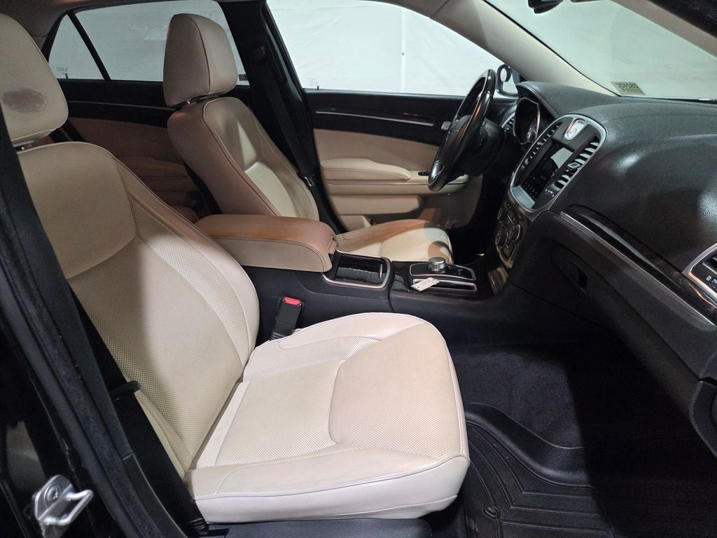 2018 Chrysler 300 Limited