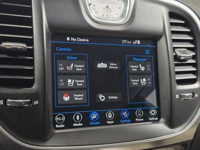 2018 Chrysler 300 Limited